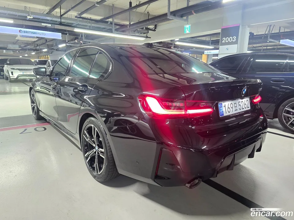 BMW 3 Series 320i M 2025 — миниатюра 2