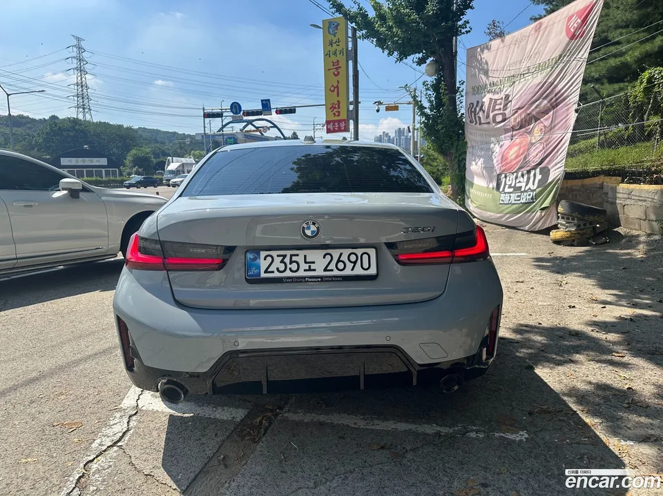 BMW 3 Series 320i M 2025 — миниатюра 4
