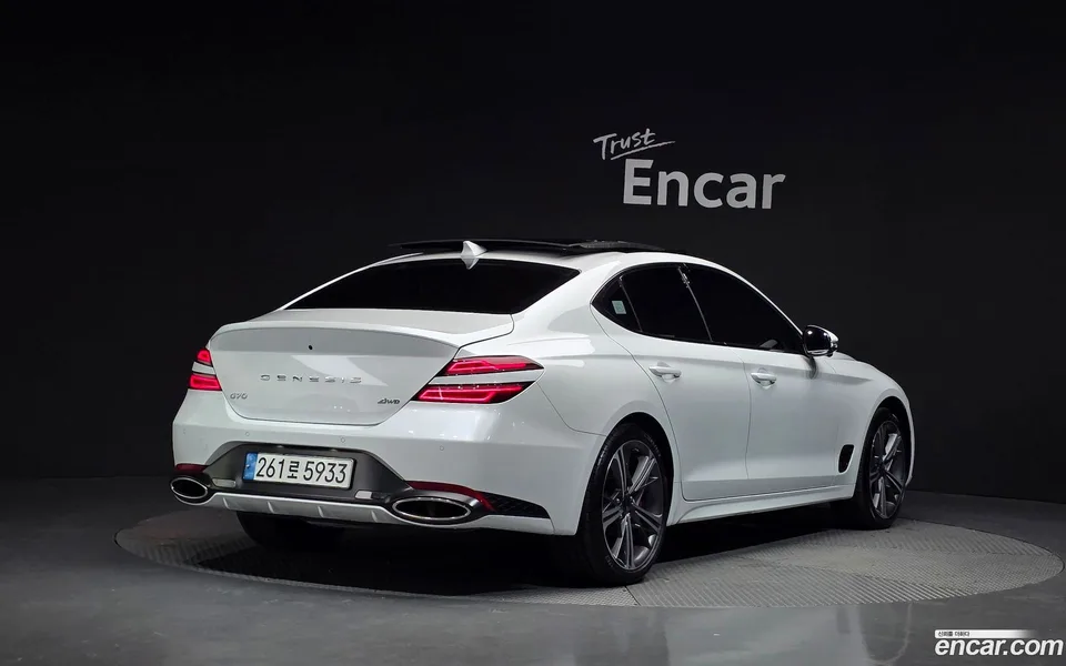 Genesis G70 2.5T 4WD 2023 — миниатюра 2