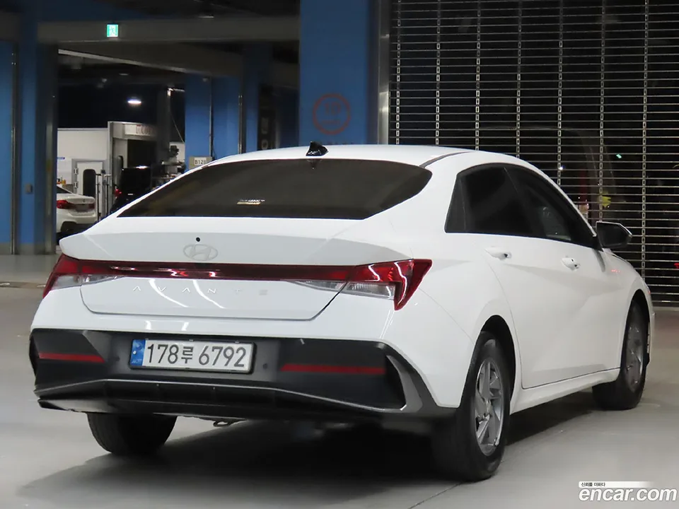 Hyundai Avante CN7 1.6 LPi 2024 — миниатюра 4