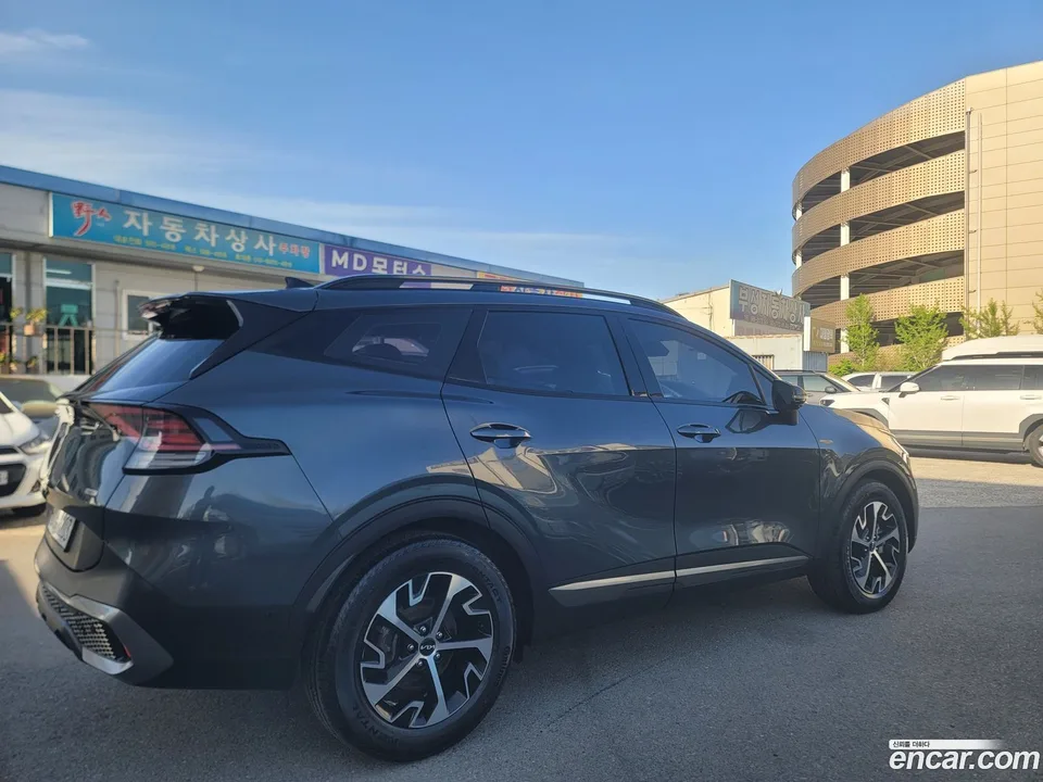 Kia Sportage Hybrid 2WD 2022 — миниатюра 4