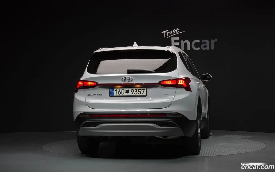 Hyundai SantaFe 2.2 4WD 2022 — миниатюра 3