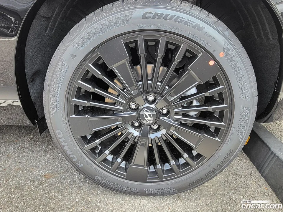 Hyundai Santa Fe HEV 1.6 2WD 2025 — миниатюра 5
