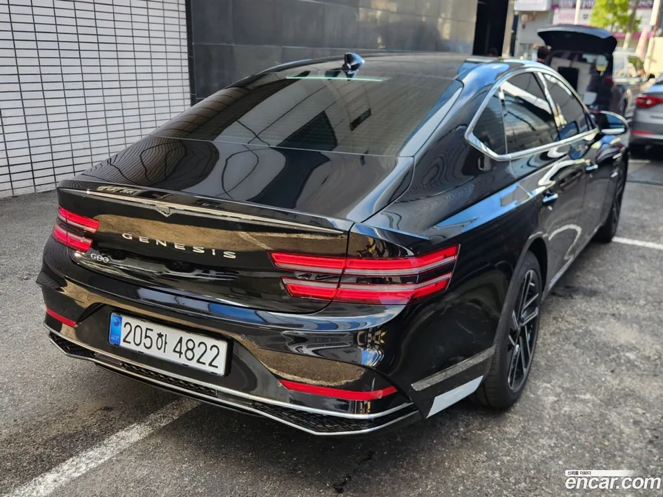 Genesis G80 2.5 2WD 2025 — миниатюра 2
