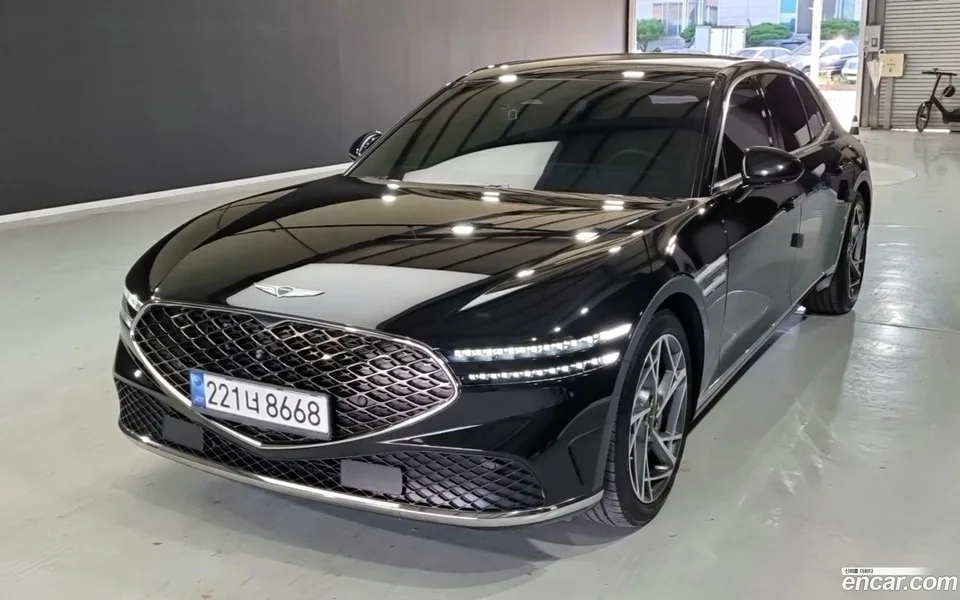 Genesis G90 3.5 AWD 2023 — фото 1, купить с доставкой в Москву