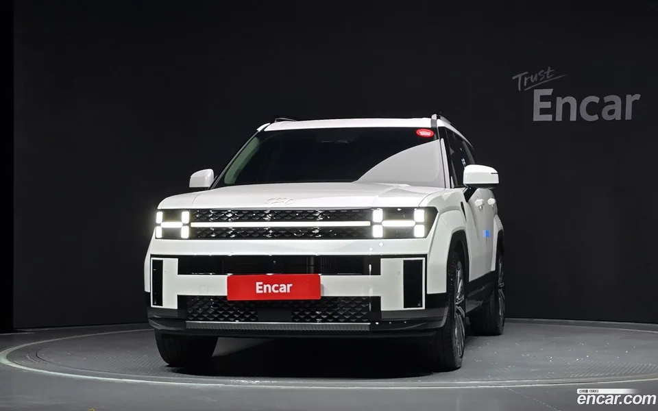 Hyundai SantaFe 2.5T 2WD 2023 — миниатюра 3