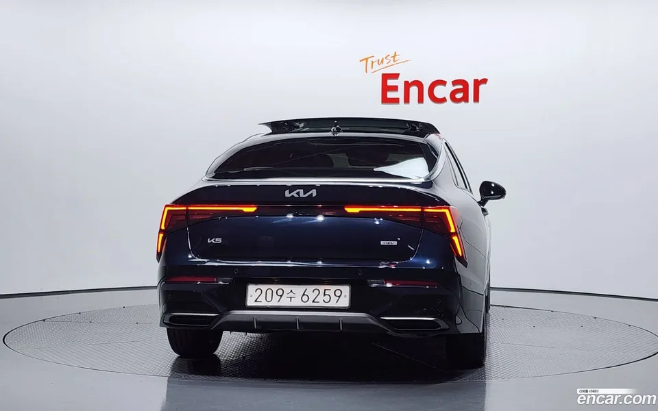 Kia K5 Hybrid 2023 — миниатюра 4