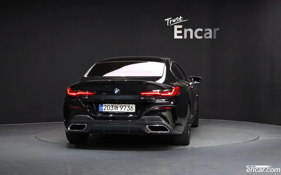 BMW 8 Series M850i xDrive 2024 — миниатюра 4