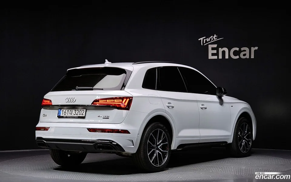 Audi Q5 45 TFSI 2024 — миниатюра 2