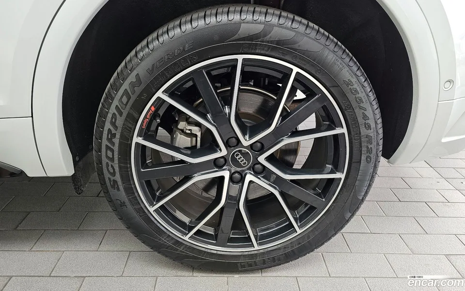 Audi Q5 45 TFSI 2024 — миниатюра 5
