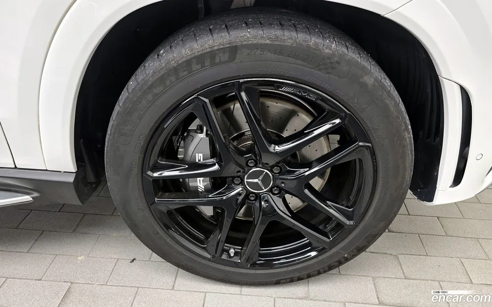 Mercedes-Benz GLE-Class AMG GLE53 4MATIC+ 2023 — миниатюра 5