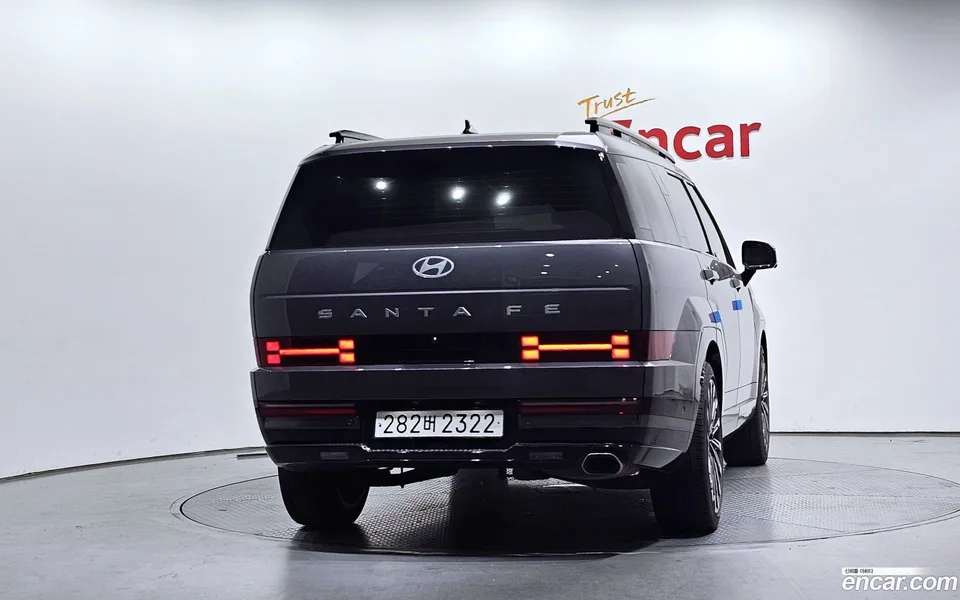 Hyundai SantaFe 2.5T 2WD 2023 — миниатюра 4
