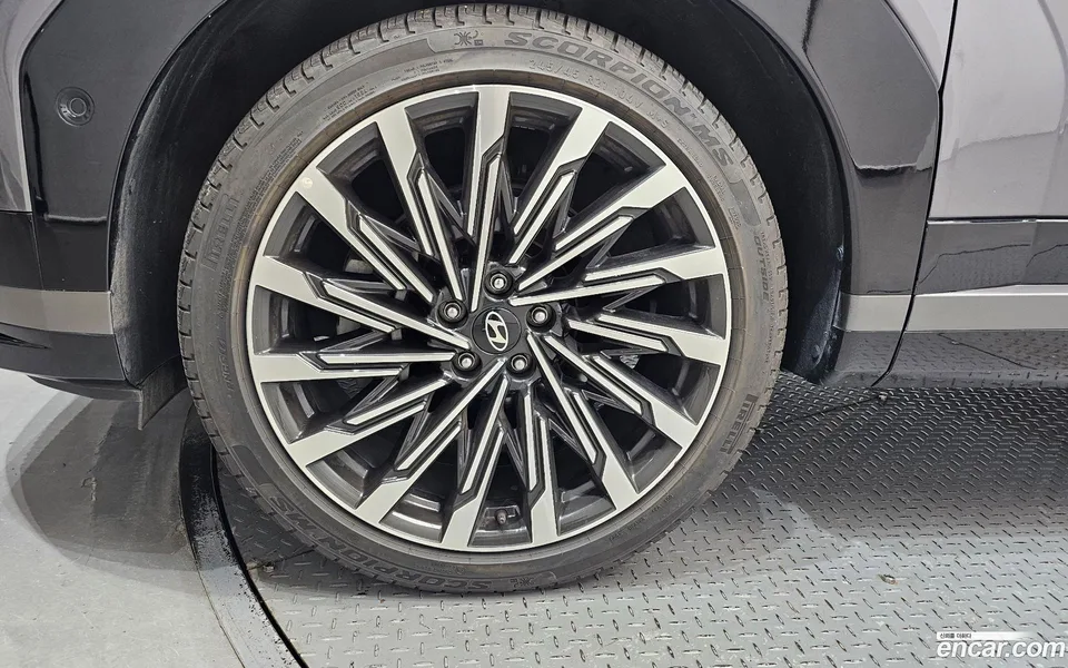 Hyundai SantaFe 2.5T 2WD 2023 — миниатюра 5