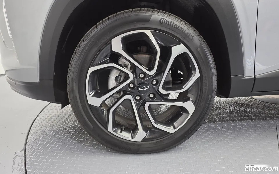 Chevrolet Trax Crossover 1.2 RS 2023 — миниатюра 5