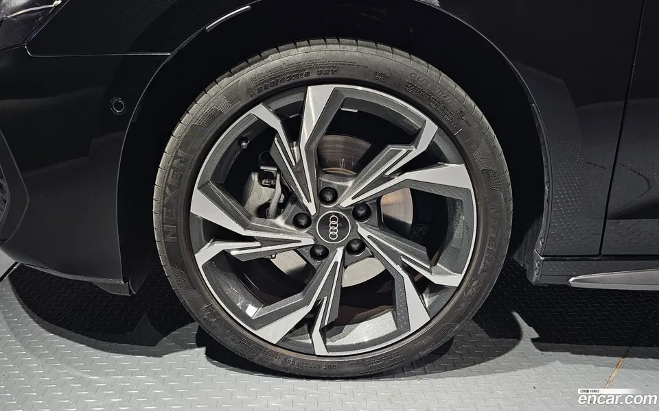 Audi A3 (8Y) 40 TFSI 2025 — миниатюра 5