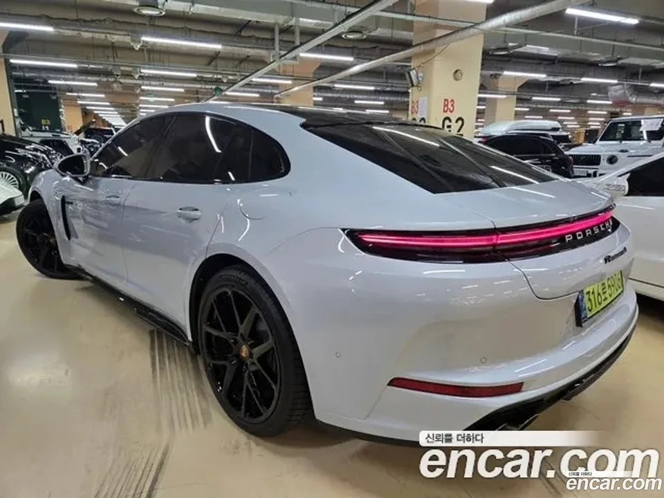 Porsche Panamera (976) 2.9 AWD E- 2025 — миниатюра 3