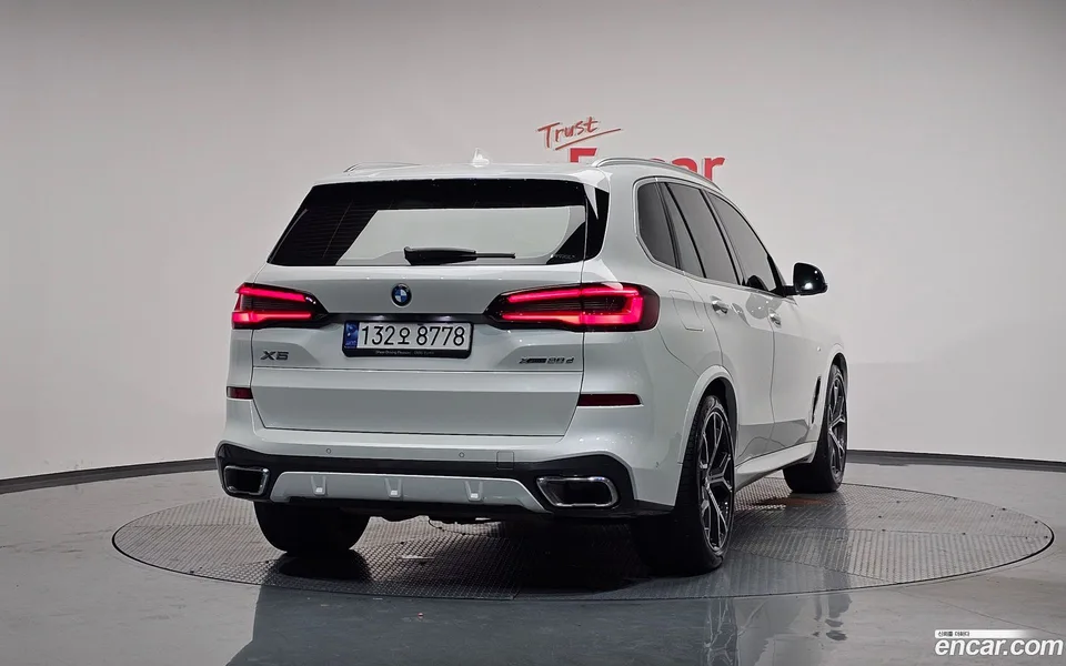BMW X5 xDrive 30d M 2023 — миниатюра 4