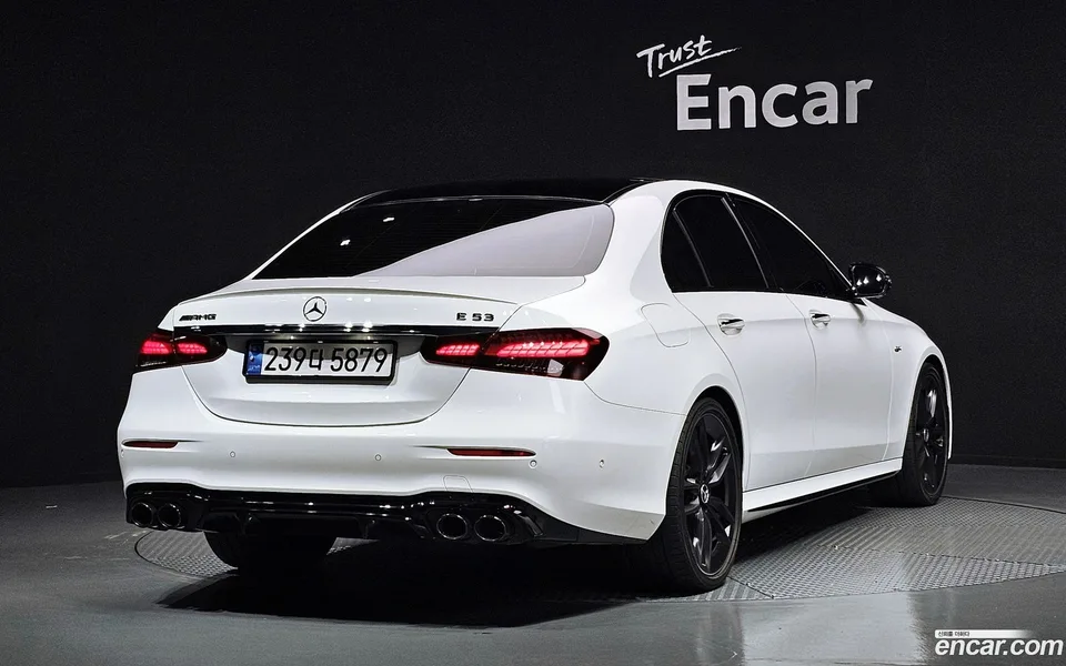 Mercedes-Benz E-Class E53 AMG 4MATIC+ 2023 — миниатюра 2