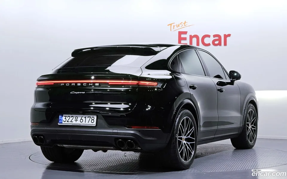 Porsche Cayenne 3.0 2024 — миниатюра 2