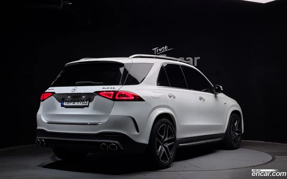 Mercedes-Benz GLE-Class AMG GLE53 4MATIC+ 2022 — миниатюра 2