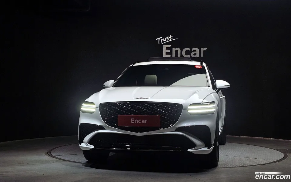 Genesis GV70 2.5T 2WD 2024 — миниатюра 3