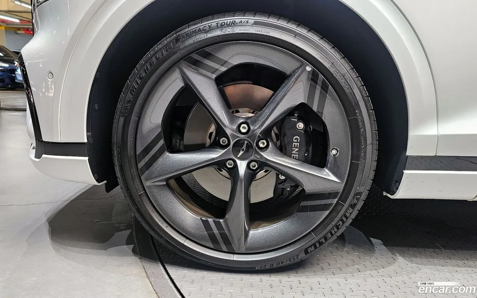 Genesis GV70 2.5T 2WD 2024 — миниатюра 5