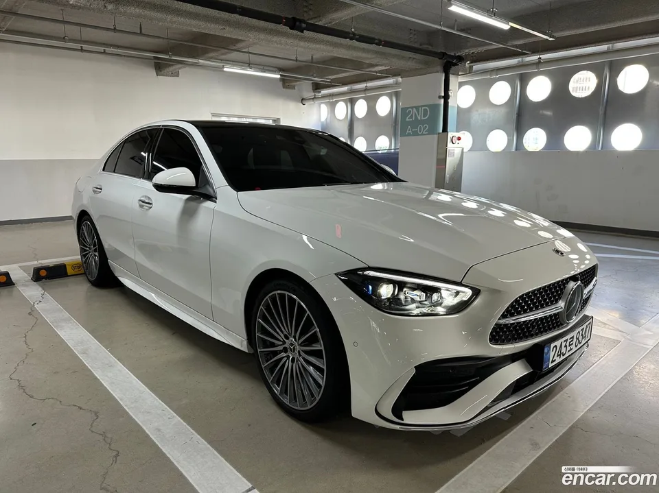 Mercedes-Benz C-Class C300 4MATIC AMG Line 2023 — миниатюра 2