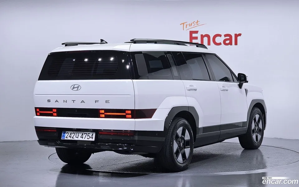 Hyundai SantaFe HEV 1.6 2WD 2023 — миниатюра 2