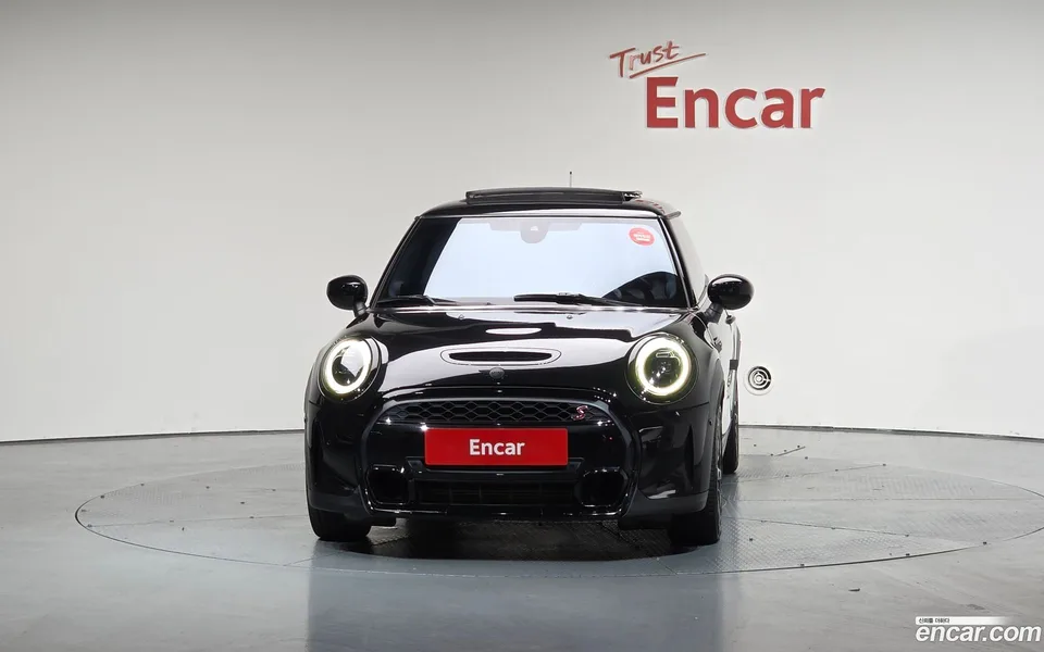 MINI Cooper S 2022 — миниатюра 3