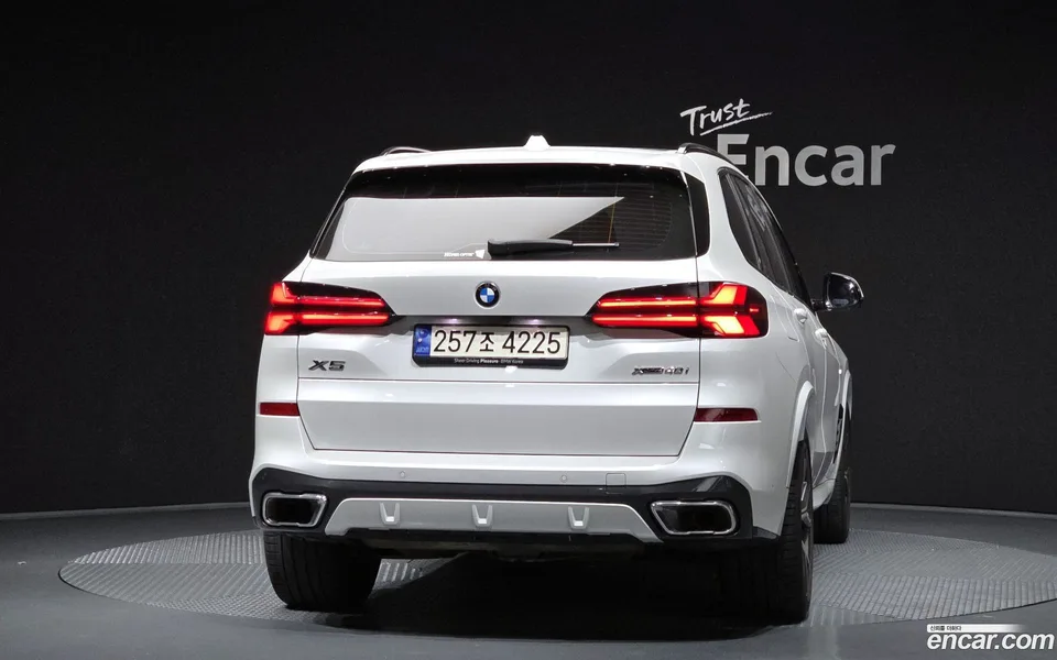 BMW X5 xDrive 40i M 2024 — миниатюра 4