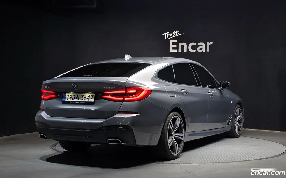 BMW 6 Series GT 630i xDrive M 2024 — миниатюра 2