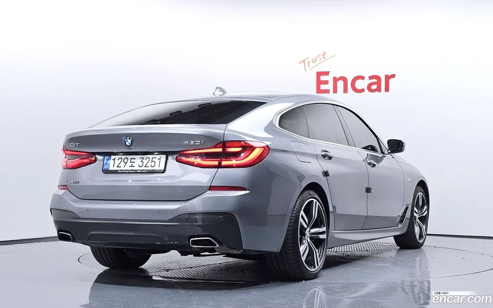 BMW 6 Series GT 630i xDrive M 2023 — миниатюра 2