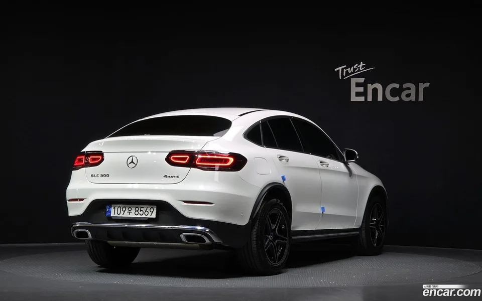 Mercedes-Benz GLC-Class GLC300 4MATIC 2023 — миниатюра 2