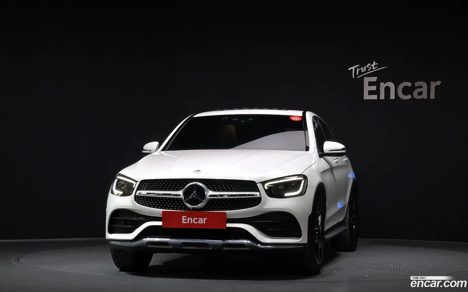Mercedes-Benz GLC-Class GLC300 4MATIC 2023 — миниатюра 3