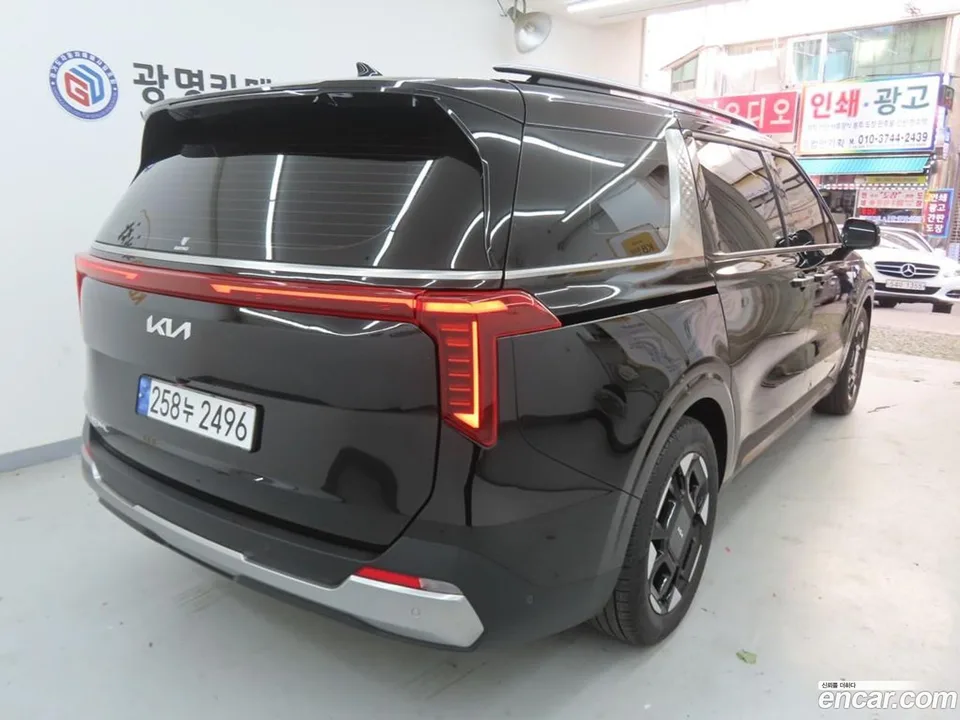 Kia Carnival 7 2024 — миниатюра 3
