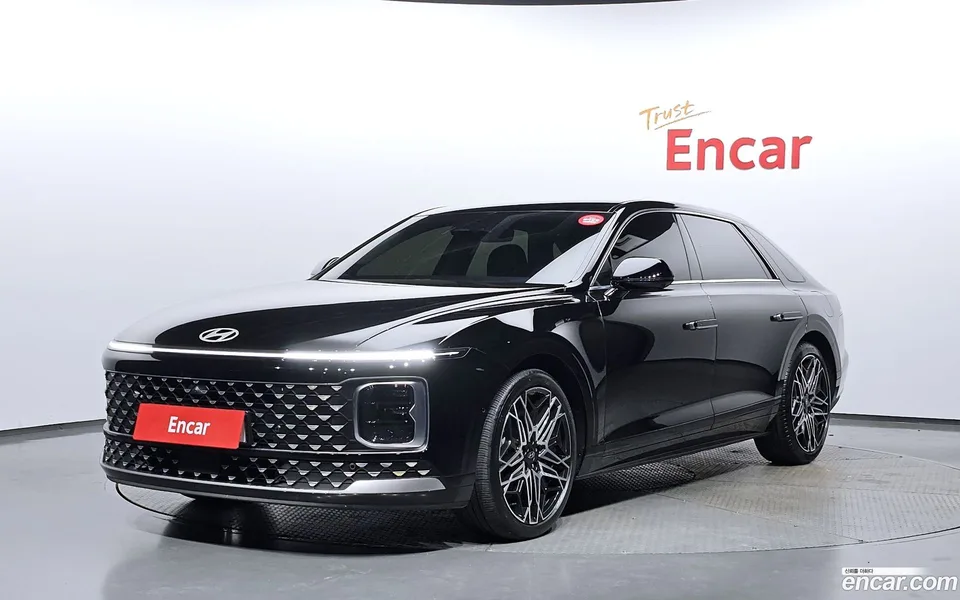 Hyundai Grandeur Hybrid 2025 — фото 1, купить с доставкой в Москву