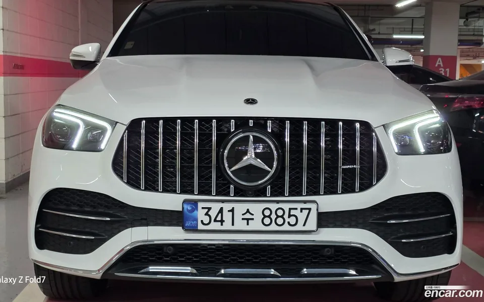 Mercedes-Benz GLE-Class GLE400d 4MATIC 2023 — миниатюра 2