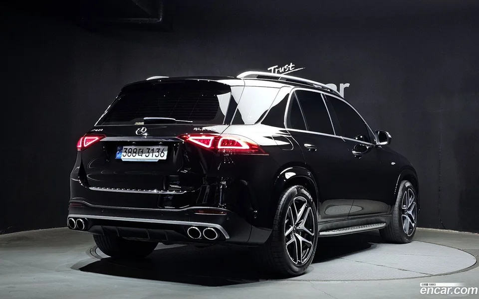 Mercedes-Benz GLE-Class AMG GLE53 4MATIC+ 2023 — миниатюра 2