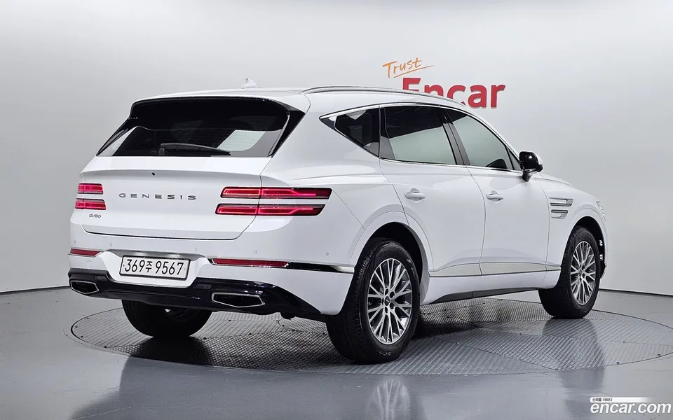 Genesis GV80 2.5T 2WD 2023 — миниатюра 2