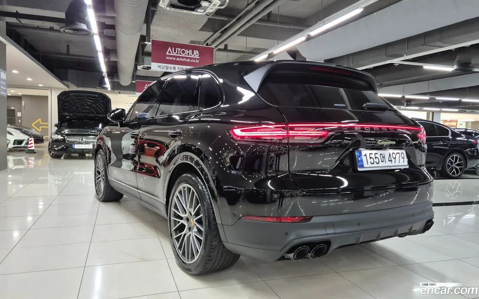 Porsche Cayenne 3.0 E- 2023 — миниатюра 5