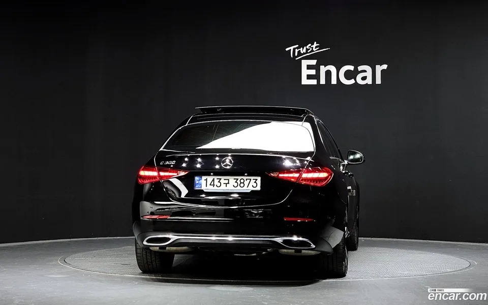 Mercedes-Benz C-Class C300 4MATIC 2023 — миниатюра 4