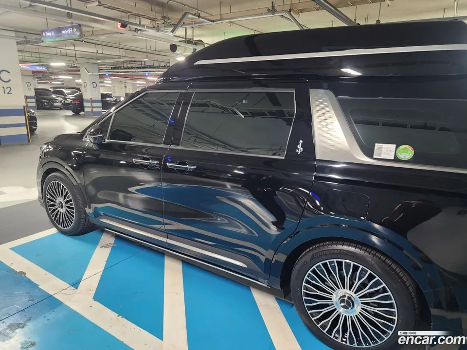 Kia Carnival 9 () 2022 — миниатюра 3