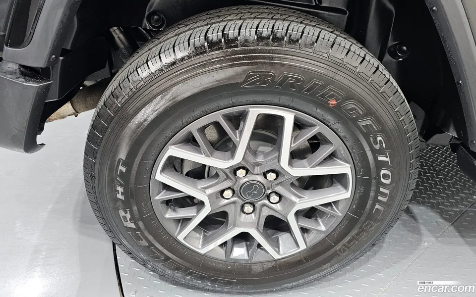 Jeep Wrangler 2.0 4 2024 — миниатюра 5