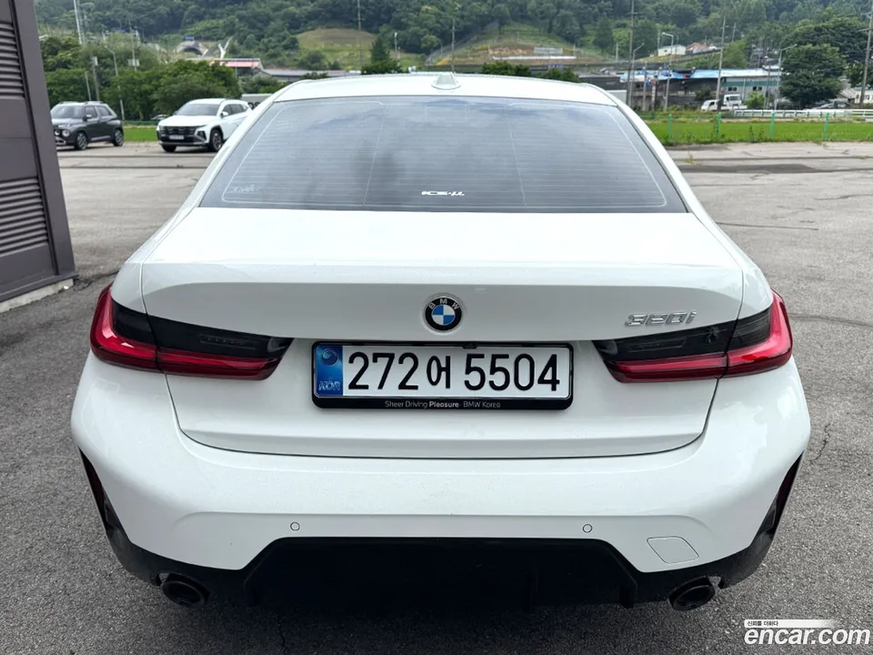 BMW 3 Series 320i M 2025 — миниатюра 4
