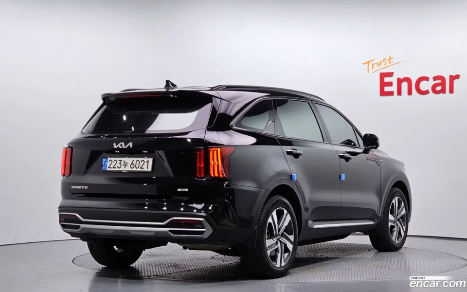 Kia Sorento HEV 1.6 2WD 2023 — миниатюра 2