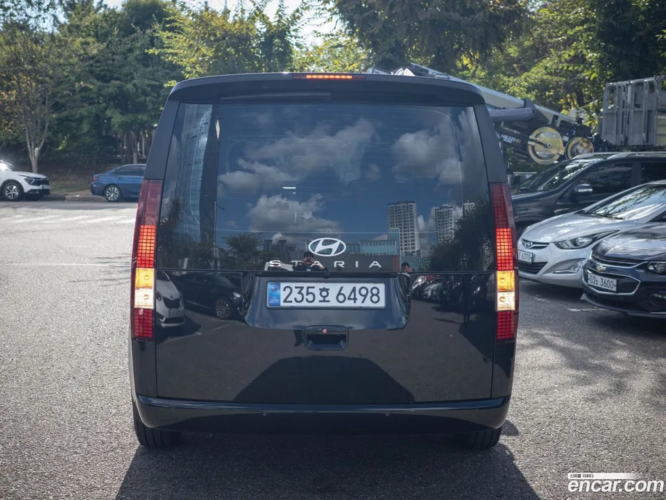 Hyundai Staria HEV 1.6 9 2025 — миниатюра 2