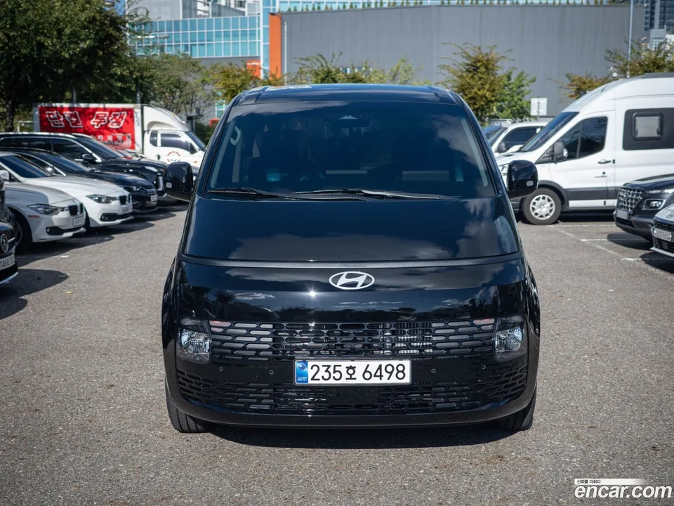 Hyundai Staria HEV 1.6 9 2025 — миниатюра 3