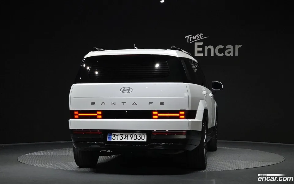 Hyundai SantaFe HEV 1.6 4WD 2023 — миниатюра 4