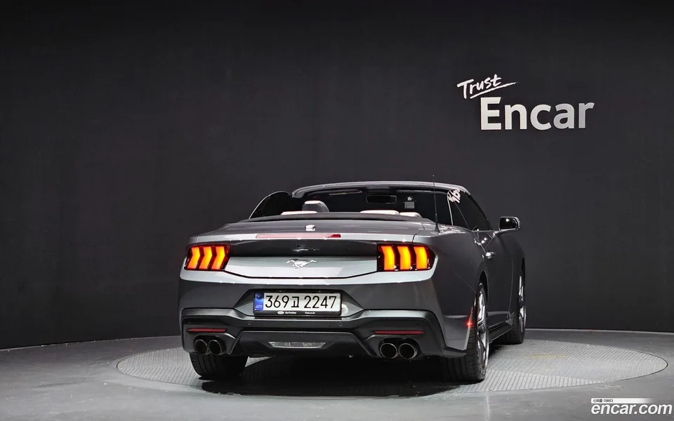 Ford Mustang 2.3 2024 — миниатюра 4