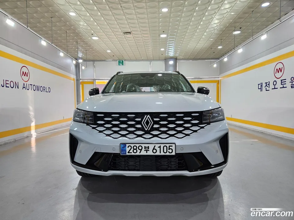 Renault Samsung Grand Koleos 1.5 E-TECH 2WD 2025 — миниатюра 2